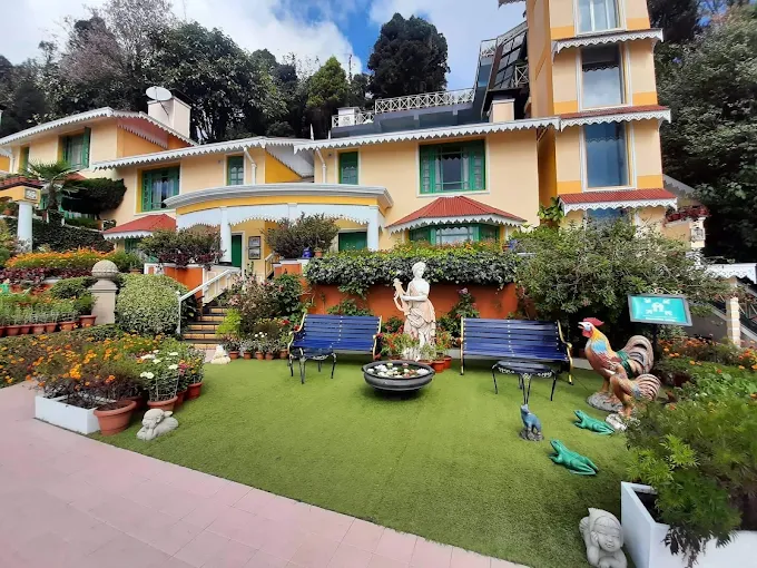 Hotel Restaurant